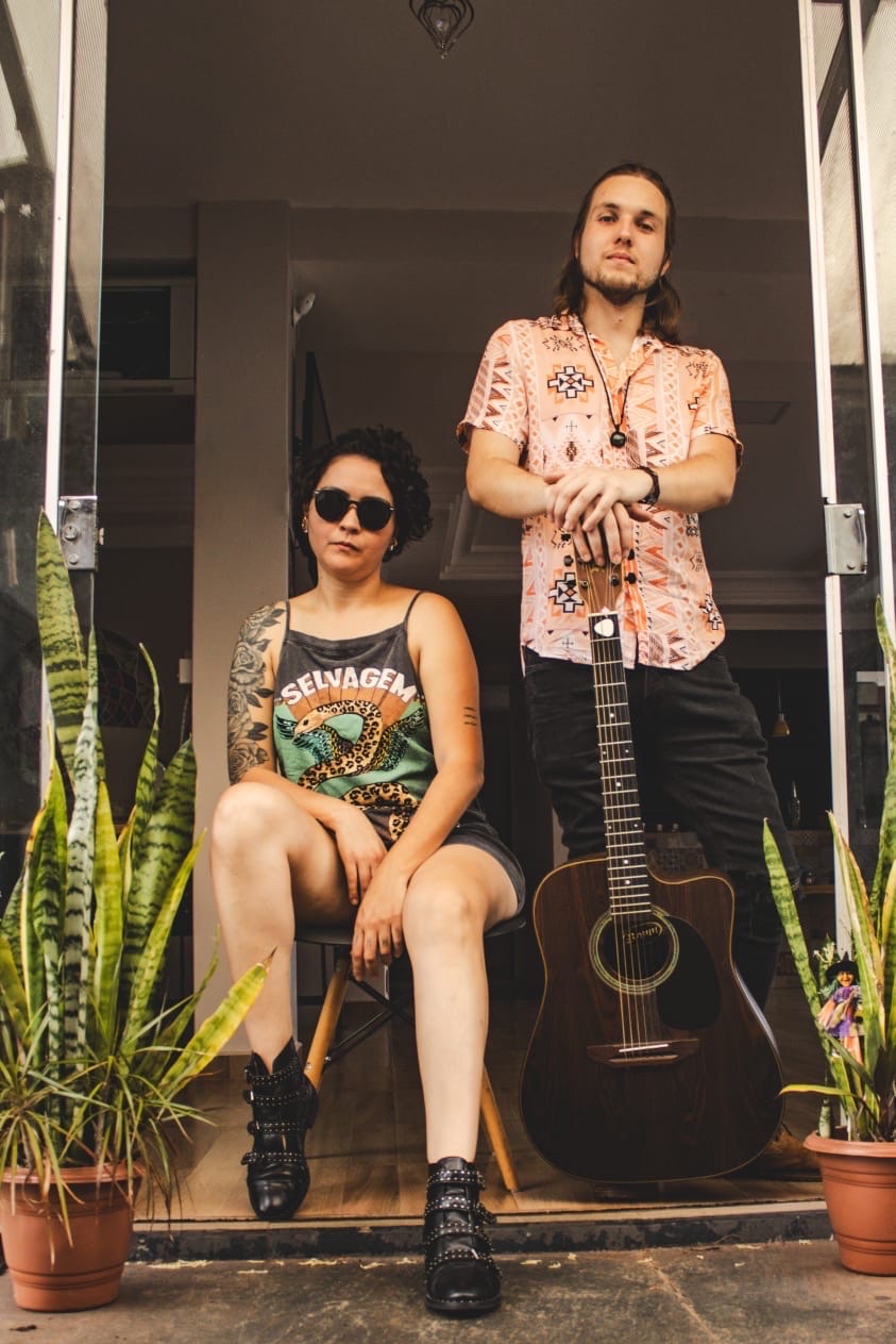 Foto de Lívia Carneiro e Alvaro Beguini