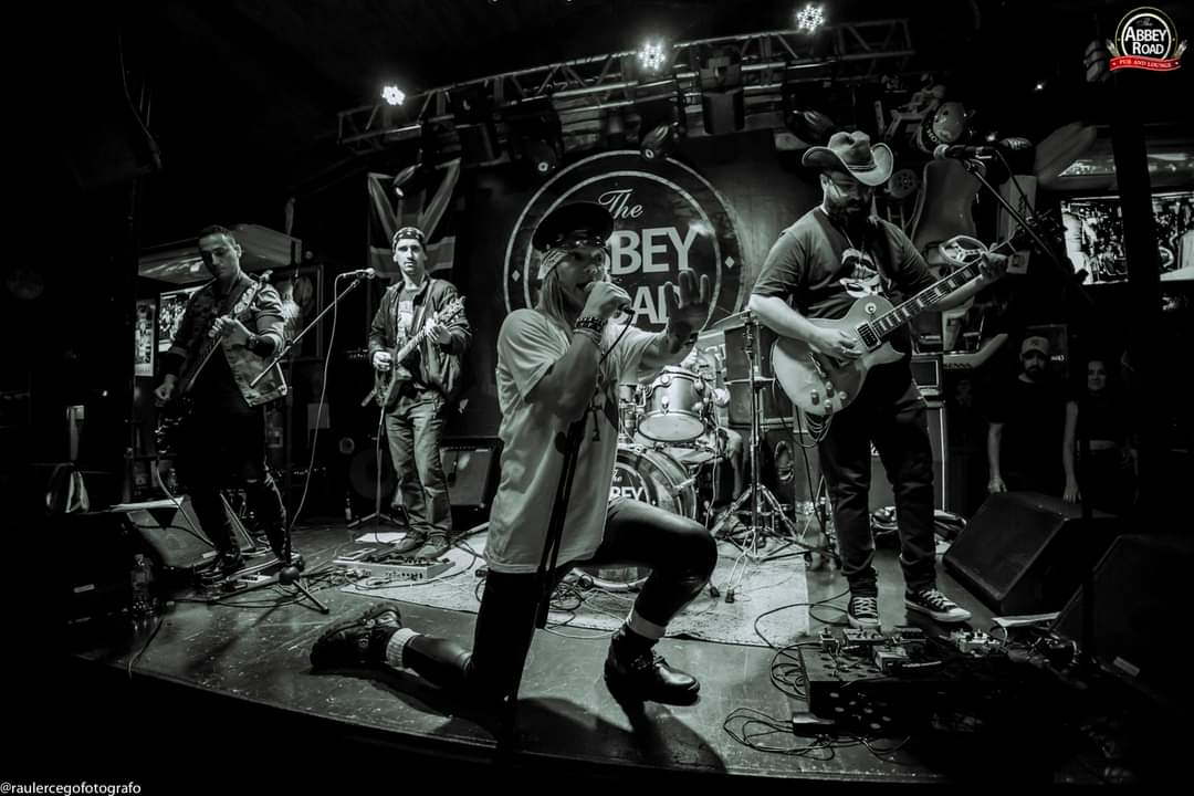 Foto de 91 Guns