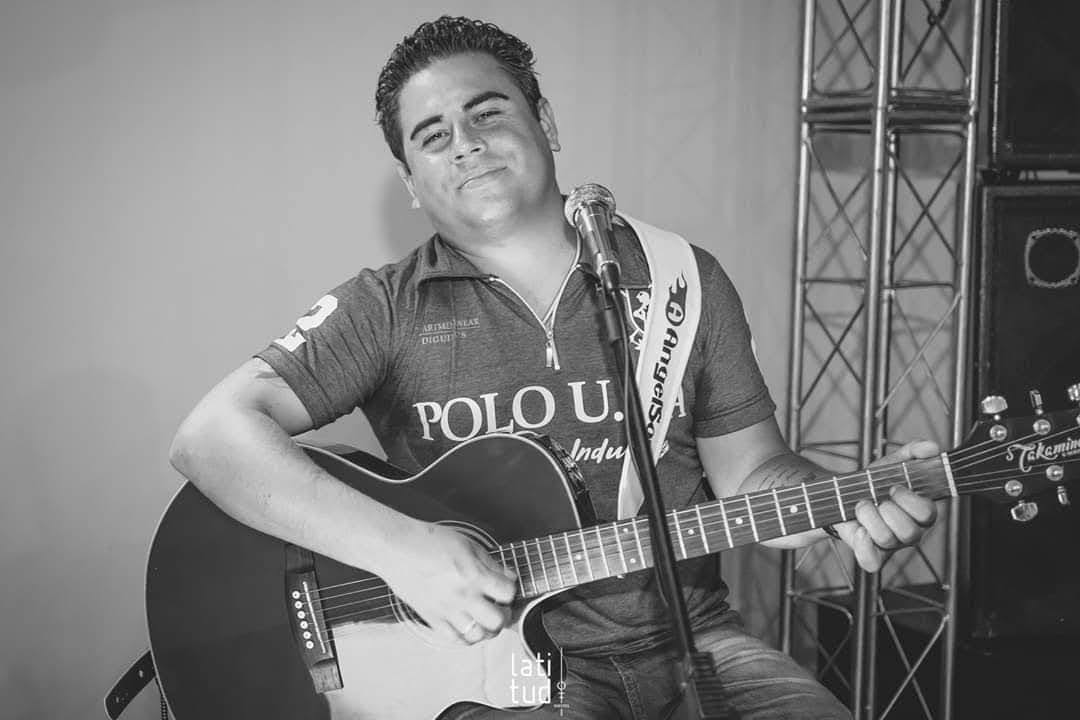 Foto de Aleson Camarão/Camarão & Banda