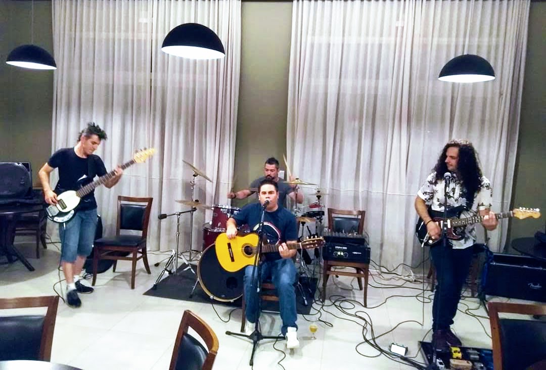 Foto de Aleson Camarão/Camarão & Banda