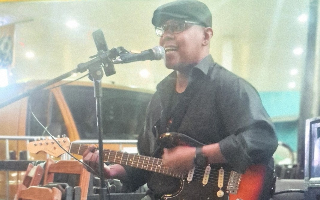 Foto de RAFA GOMES -MPB Ao Pop Rock